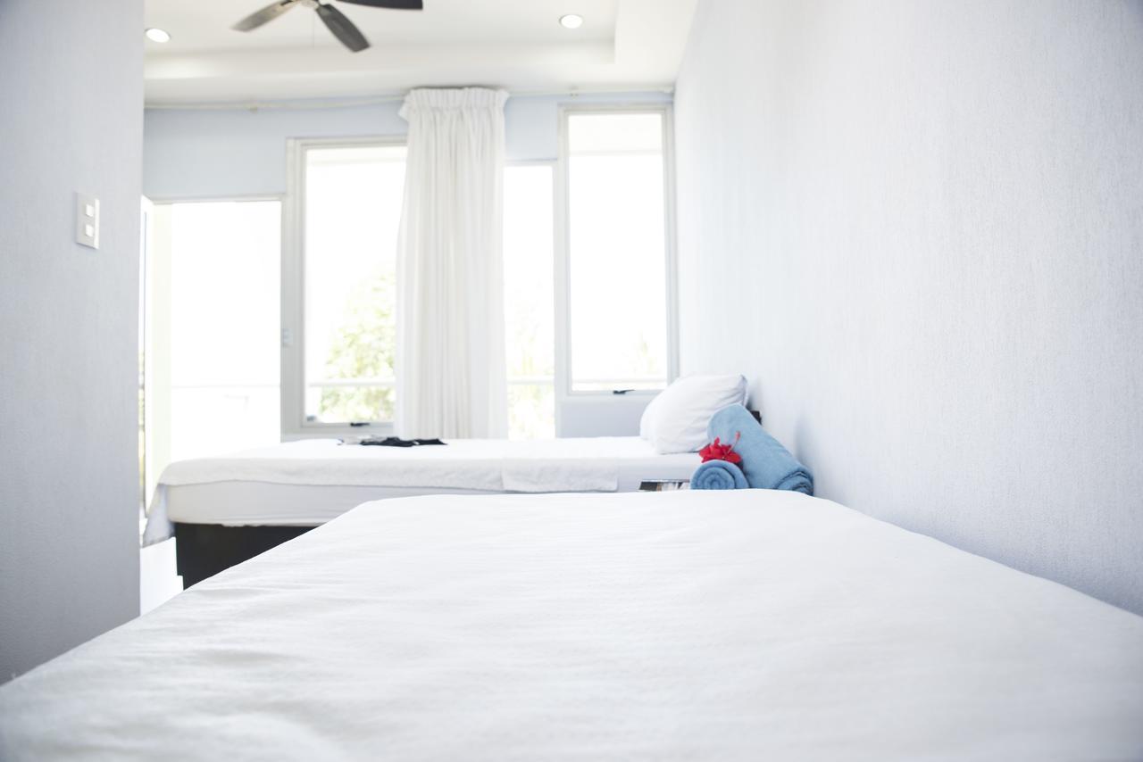 Room2Board Hostel And Surf School Jacó Exteriér fotografie
