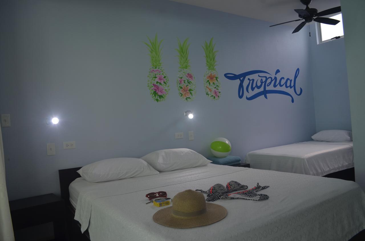 Room2Board Hostel And Surf School Jacó Exteriér fotografie
